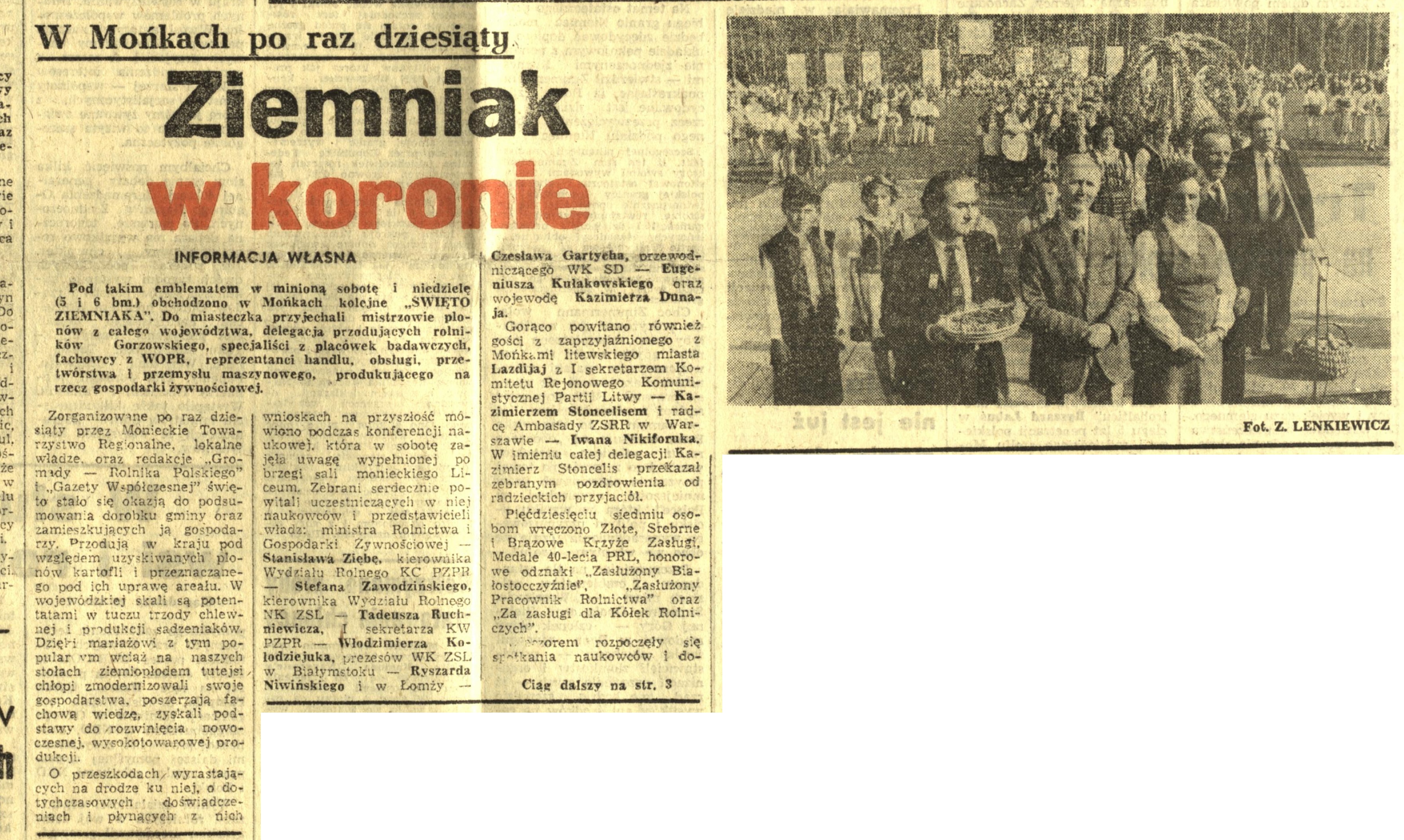 Gazeta ze zdjęciem grupy ludzi.